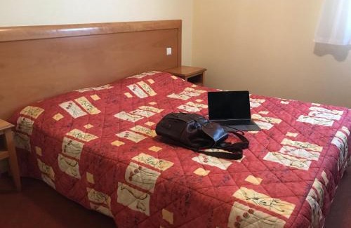 Massiac Hotel | Hôtel La Colombiere Cantal