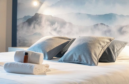 Saint-Paul-en-Chablais Hotel | Hôtel Le Bois Joli