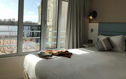 Les Ponts-de-Ce Hotel | Hôtel Les 3 Lieux - Restaurant Gastronomique, Bistrot, Espace sensoriel