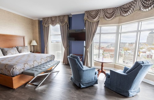 Saint-Jean Street Hotel | Hôtel Palace Royal Centre-Ville par JARO