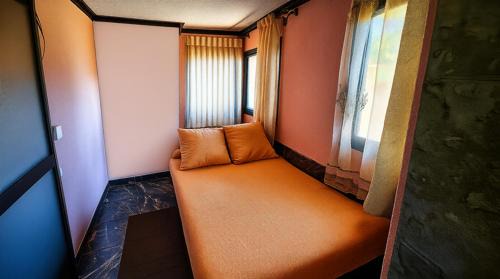 Amoron'i Mania Hotel | Hôtel restaurant le MIAMIAM GLOUGLOU