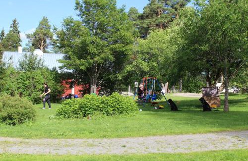 Svenstavik Cabin | Höglunda Gård B&B Lantgård