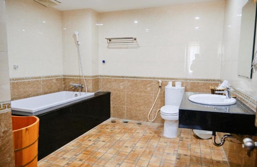 Huong Son Hotel | Hải Thượng Resort