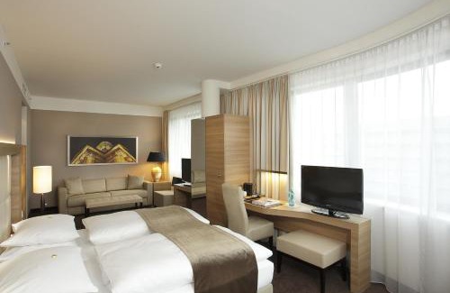 Mitte Hotel | H4 Hotel Berlin Alexanderplatz