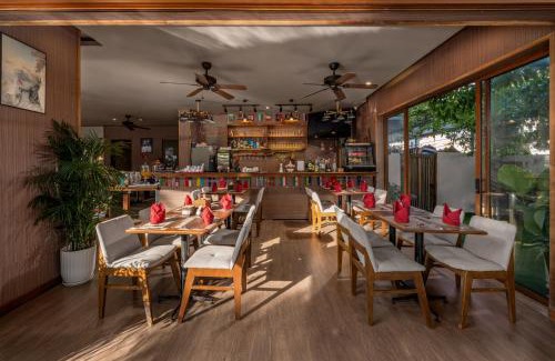 Cua Đai Hotel | HA Ocean Front Hotel and Apartment