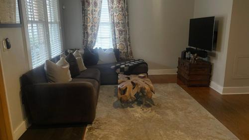 Historic Downtown Savannah House | Habersham Hideaway
