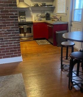 Historic Downtown Savannah House | Habersham Hideaway