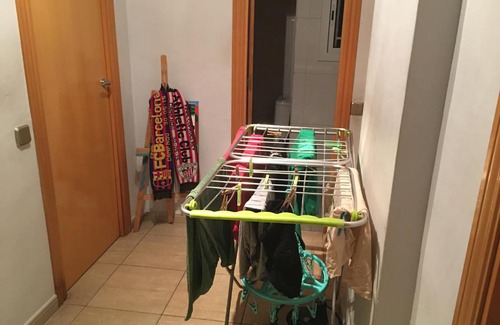 Santa Coloma de Gramenet House | Habitació solo para mujeres