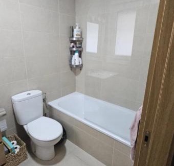 Basauri House | Habitación doble con baño