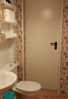 Azuqueca de Henares Apartment | Habitación,Piscina y Jardín