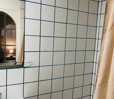 Montparnasse Apartment | Habitation Salomé