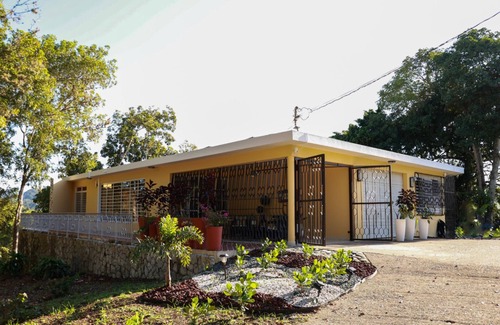Ciales Villa | Hacienda Cumbre Bella