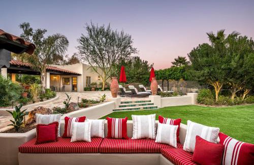 Paradise Valley House | Hacienda Gardens escape the city-life with a private oasis