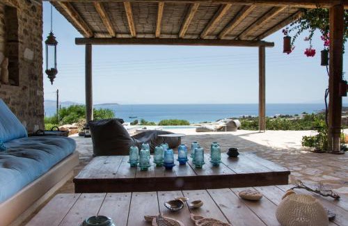 Antiparos House | Hacienda house
