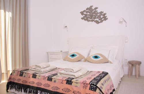 Antiparos House | Hacienda house