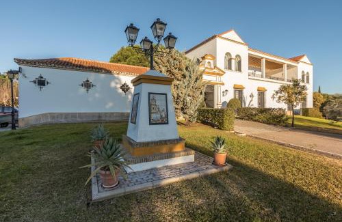 La Puebla del Rio Bed & Breakfast | Hacienda las tres niñas