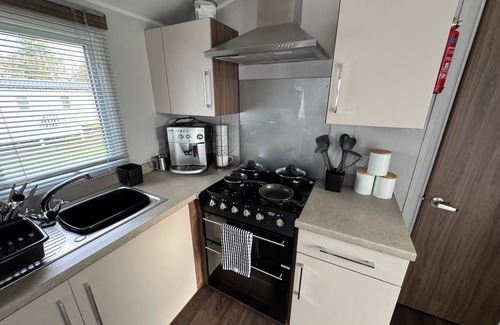 Berwick-upon-Tweed Apartment | Haggerston Castle - Caravan - Sleeps 6 - Parking