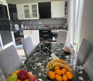 Mali Radic Apartment | Halal Holidey Kuća za odmor
