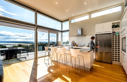 Coles Bay House | Halcyon