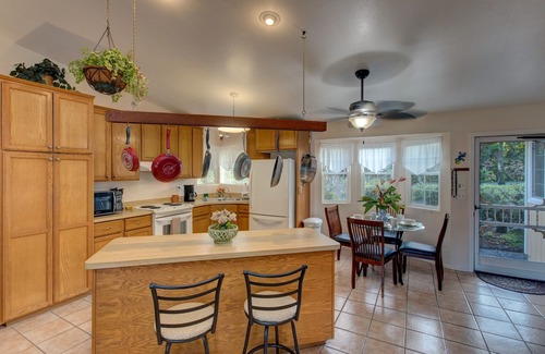 Keaau House | Hale O Makani 3 Bedroom Home by RedAwning