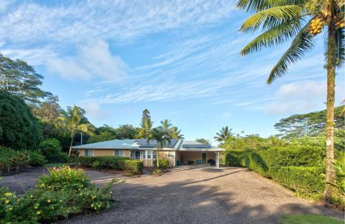 Keaau House | Hale O Makani home