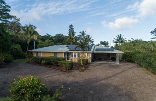 Keaau House | Hale O Makani home