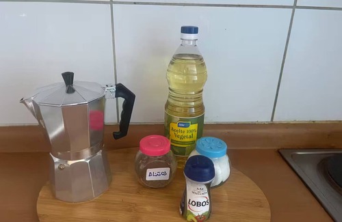 Downtown Santiago Apartment | Half a block from sta lucia subway station. Study