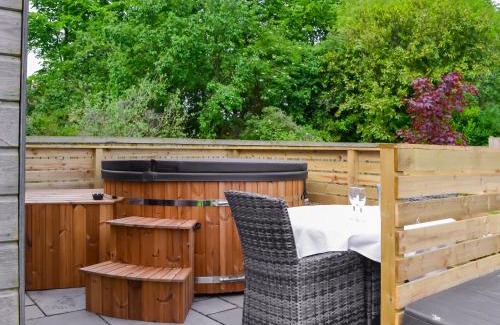 Holme-on-Spalding-Moor House | Halifax - Uk47056