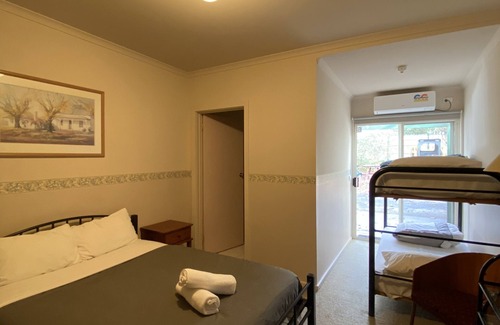 Halls Gap House | Halls Gap Tavern
