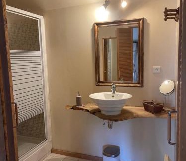Beraut Bed & Breakfast | Hameau du HOUR - Chambre d'Hôtes et Gîtes