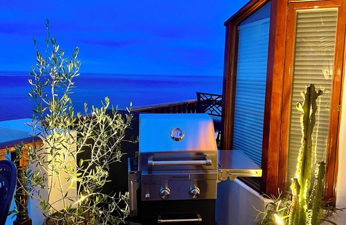 Avalon Villa | Hamilton Cove ocean front luxury Villa Spectacular Views w/electric cart