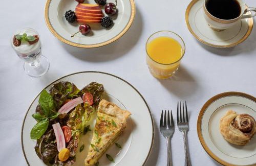 Historic Downtown Savannah Hotel | Hamilton Turner Inn