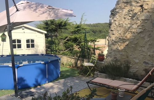 Methamis House | Hamlet house with garden overlooking the Ventoux