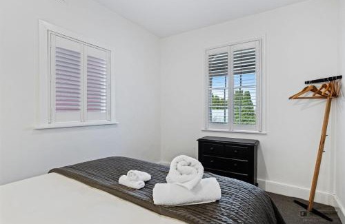 Battery Point House | Hampden Cottage Luxury Georgian Apartment