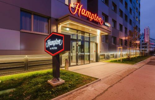 Funfhaus Hotel | Hampton By Hilton Vienna City West