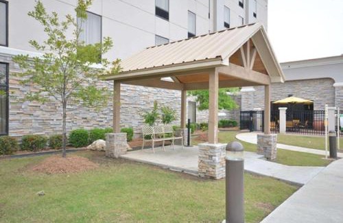 Catoosa Hotel | Hampton Inn and Suites Tulsa/Catoosa