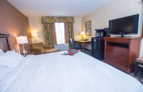 Brattleboro Hotel | Hampton Inn Brattleboro