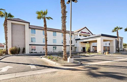 Calexico Hotel | Hampton Inn by Hilton Calexico