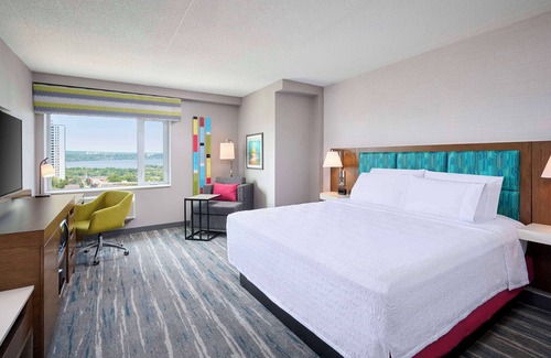 Strathcona Hotel | Hampton Inn by Hilton Hamilton