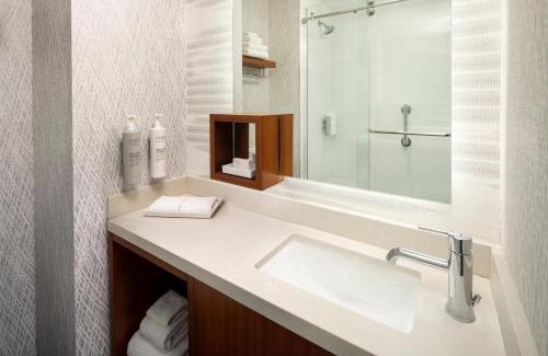 Central New York City Hotel | Hampton Inn by Hilton New York Times Square