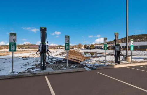 Williams Hotel | Hampton Inn By Hilton Williams