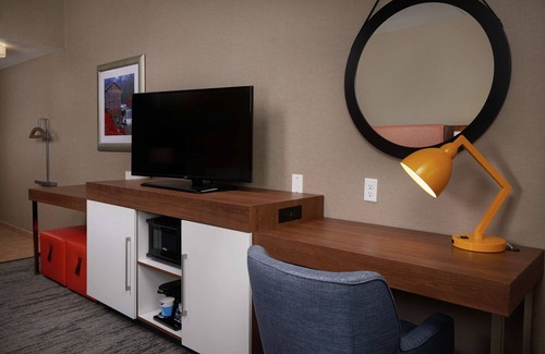Austintown Hotel | Hampton Inn by Hilton Youngstown-West I-80