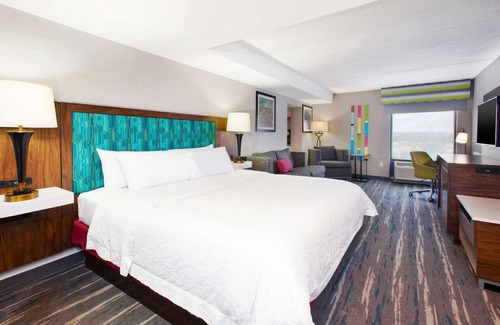 College Park Hotel | Hampton Inn College Park