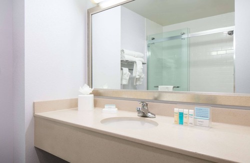 Council Bluffs Hotel | Hampton Inn Council Bluffs