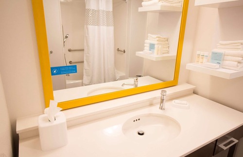 Decatur Hotel | Hampton Inn Decatur Mt. Zion