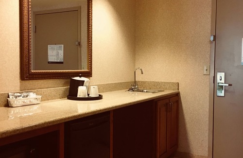 Dubuque Hotel | Hampton Inn Dubuque