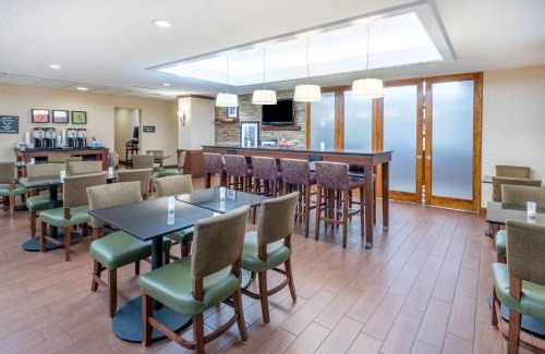 Eckhart Mines Hotel | Hampton Inn Frostburg