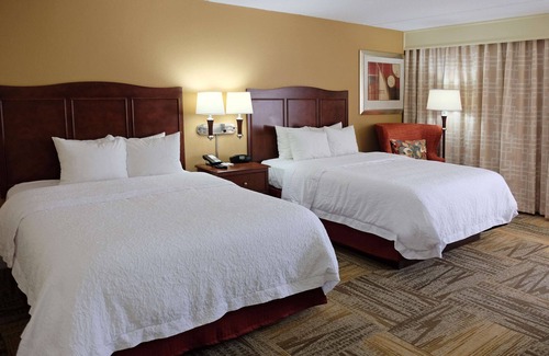Lima Hotel | Hampton Inn Lima