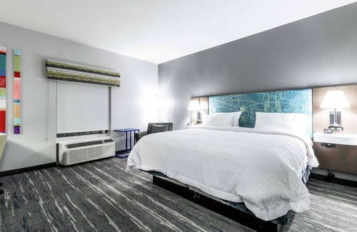 Locust Grove Hotel | Hampton Inn Locust Grove