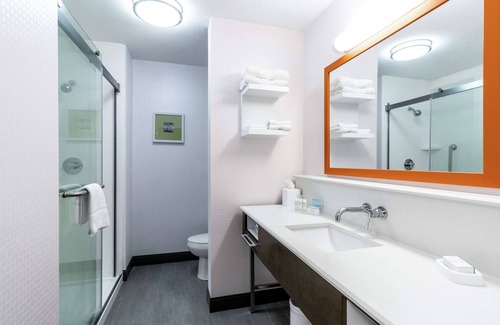 Locust Grove Hotel | Hampton Inn Locust Grove